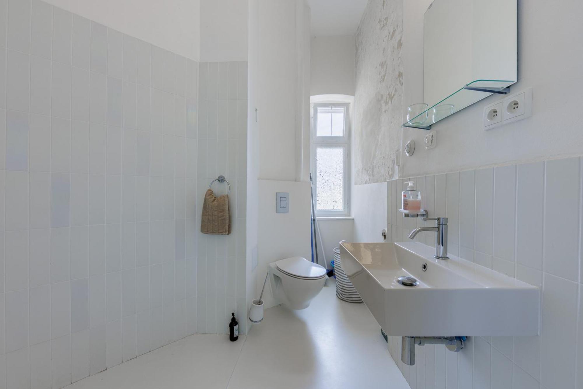 Design Apartment In The Heart Of การ์โลวีวารี ภายนอก รูปภาพ